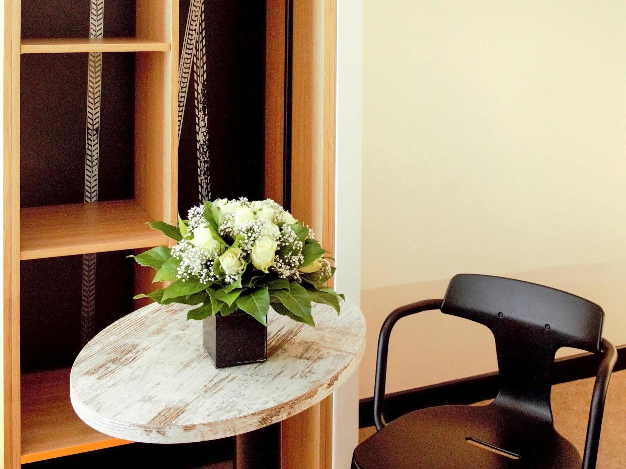 Ibis Styles Dinan Centre Ville Dış mekan fotoğraf